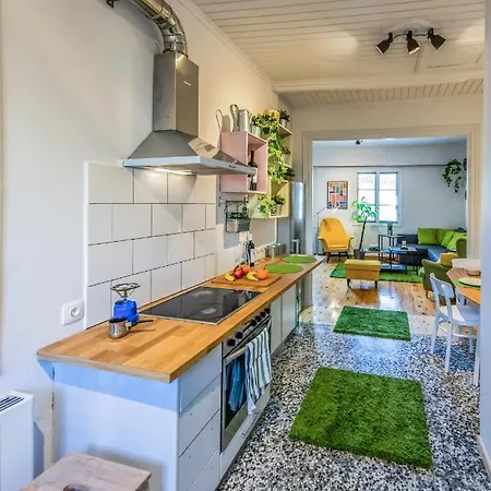 Greenhouse - Mediterranean Villa