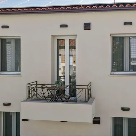 Greenhouse - Mediterranean Villa *